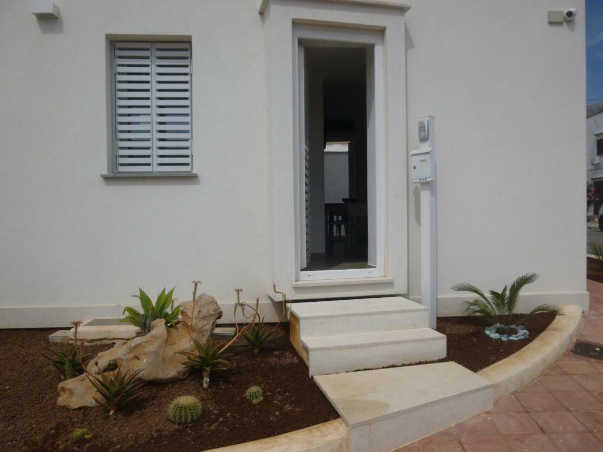 Charm Holiday Terrasini Exterior photo